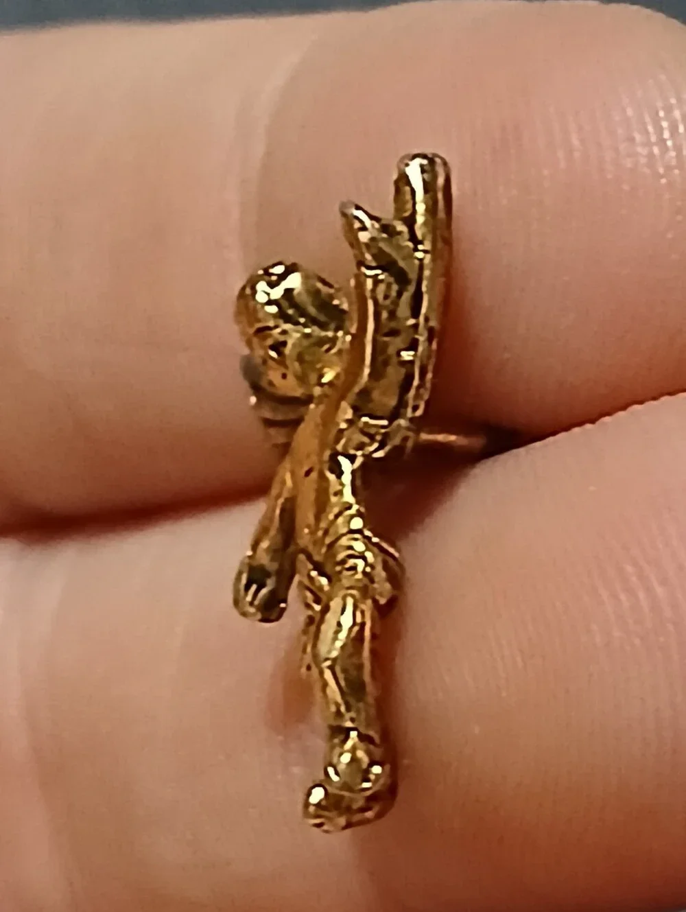 Vintage Gold Tone Cherub Guardian Angel Lapel Pin .5